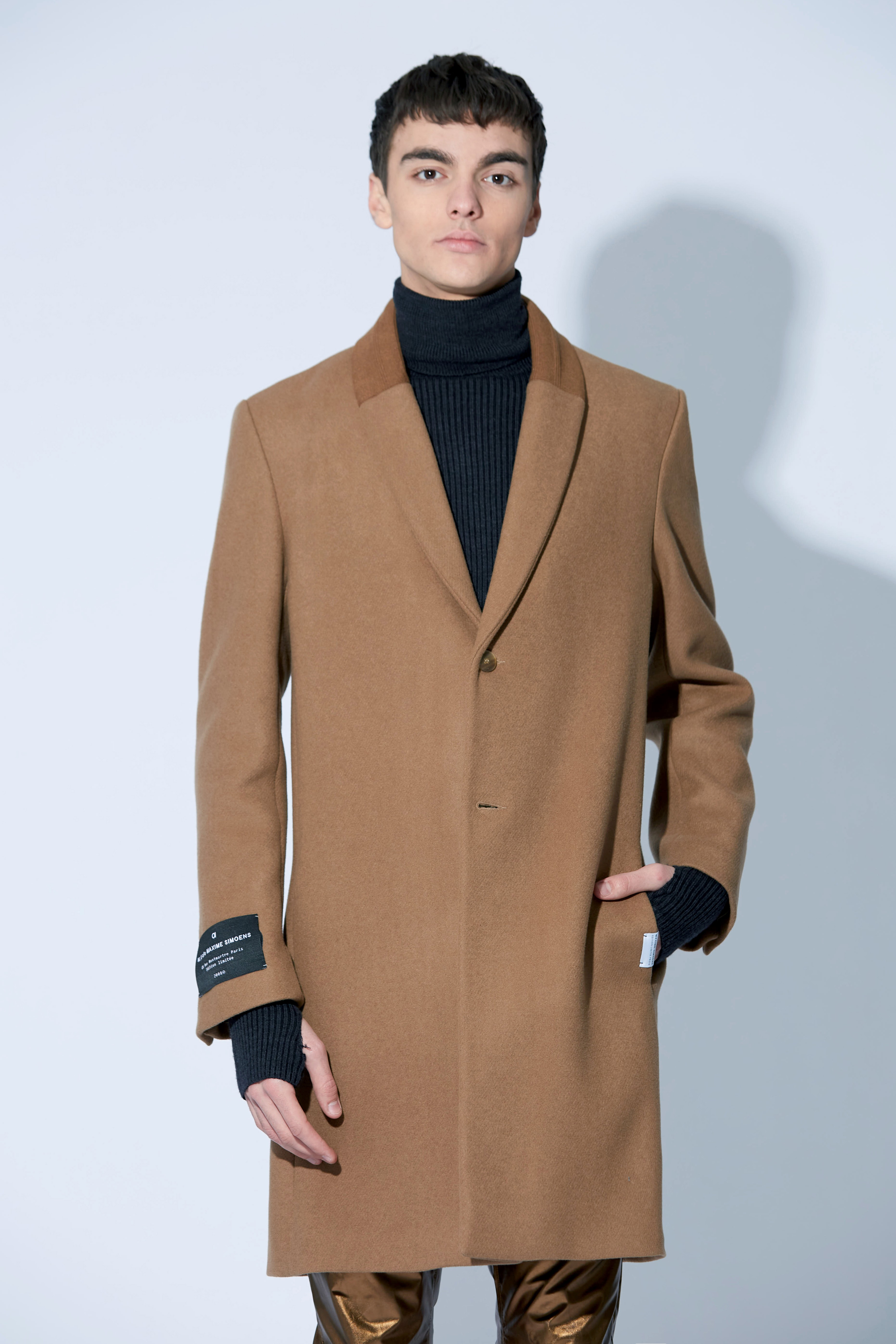 PLAIN WOOL COAT WITH RIBBED COLLAR