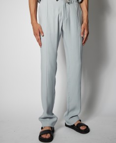 PANTALON DÉCONTRACTÉ AVEC BRODERIE EN FIL