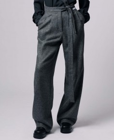 OVERSIZED WOOL PANTS